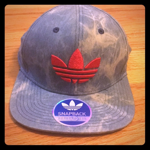 adidas Other - Adidas Snapback hat